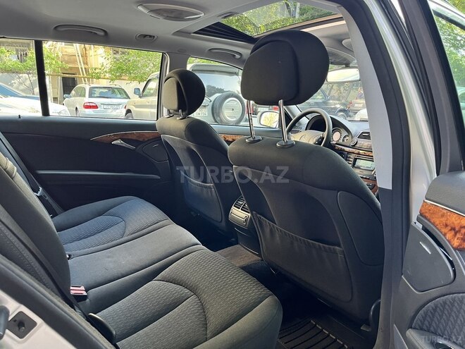 Mercedes E 220 2005, 185,376 km - 2.2 l - Bakı