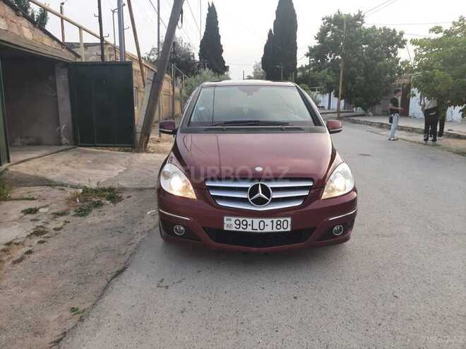 Mercedes B 180 2010, 153,620 km - 1.7 l - Bakı