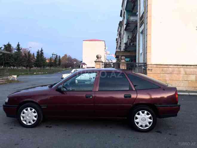 Opel Vectra 1992, 365,000 km - 2.0 l - Zaqatala