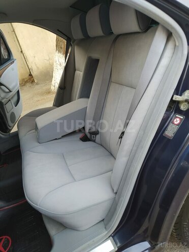 Mercedes E 240 2001, 356,813 km - 2.4 л - Sumqayıt