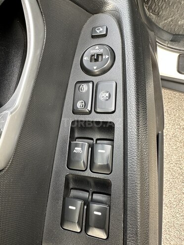 Kia Sportage 2012, 224,100 km - 2.4 л - Bakı