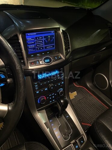 Chevrolet Captiva 2012, 235,000 km - 2.4 л - Qusar