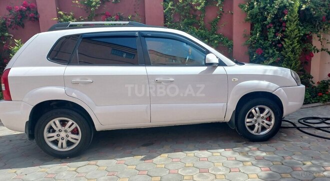Hyundai Tucson 2007, 240,000 km - 2.0 л - Bakı