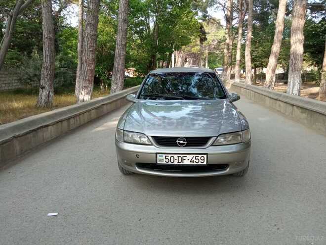 Opel Vectra 1996, 246,247 km - 2.0 l - Sumqayıt
