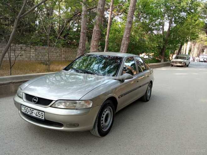 Opel Vectra 1996, 246,247 km - 2.0 l - Sumqayıt