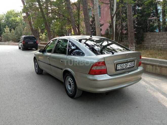Opel Vectra 1996, 246,247 km - 2.0 l - Sumqayıt