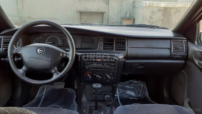 Opel Vectra 1996, 250,000 km - 2.0 л - Zərdab