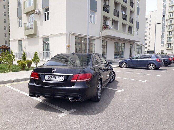 Mercedes E 220 2014, 269,500 km - 2.2 l - Bakı