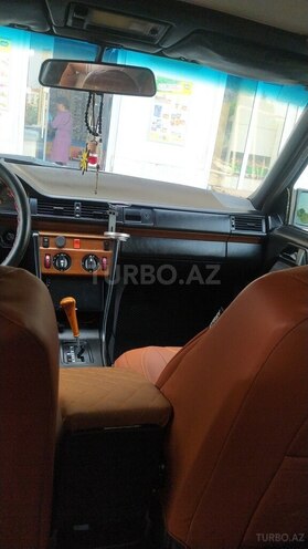 Mercedes E 230 1990, 620,000 km - 2.3 л - Bakı