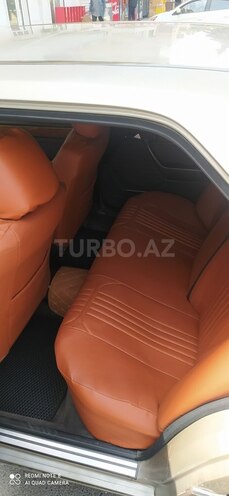 Mercedes E 230 1990, 620,000 km - 2.3 л - Bakı