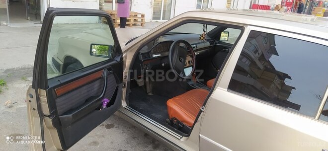 Mercedes E 230 1990, 620,000 km - 2.3 л - Bakı