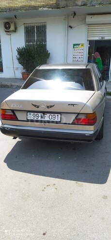 Mercedes E 230 1990, 620,000 km - 2.3 л - Bakı