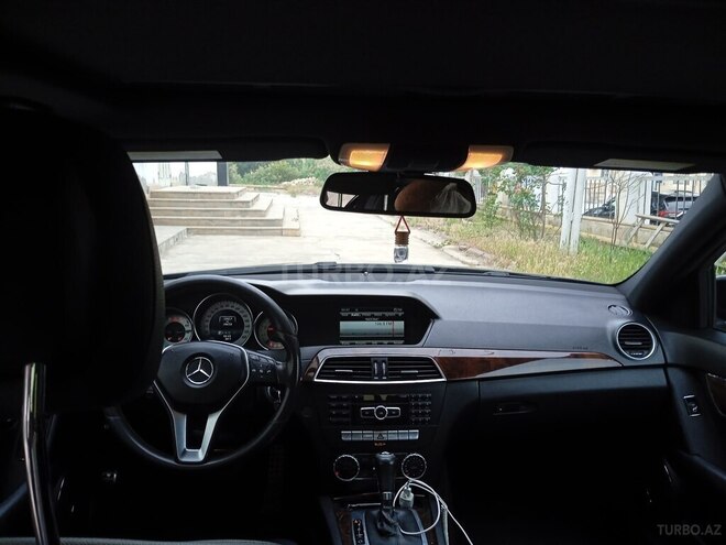 Mercedes C 180 2014, 198,724 km - 1.8 l - Sabirabad