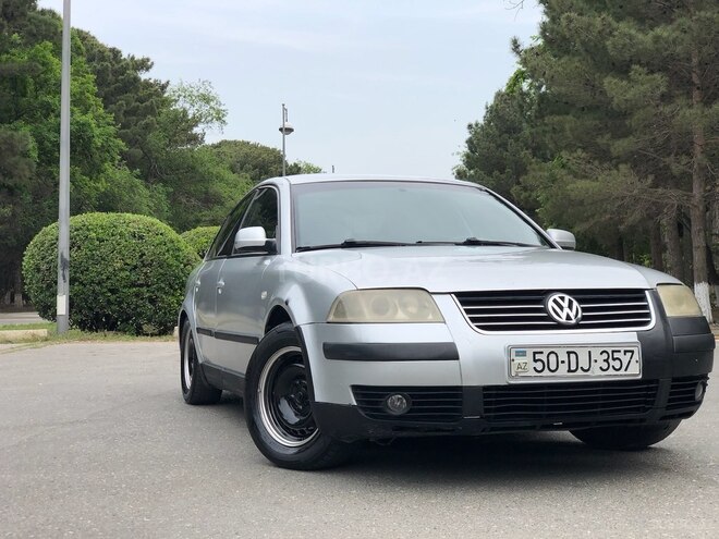 Volkswagen Passat 2003, 261,000 km - 1.8 л - Bakı