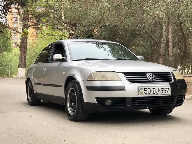 Volkswagen Passat 2003, 261,000 km - 1.8 л - Bakı