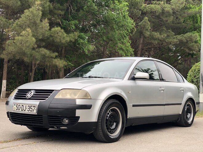 Volkswagen Passat 2003, 261,000 km - 1.8 л - Bakı
