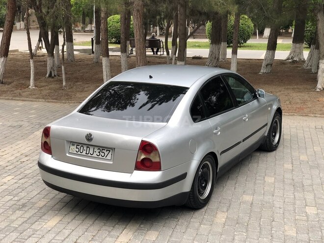 Volkswagen Passat 2003, 261,000 km - 1.8 л - Bakı