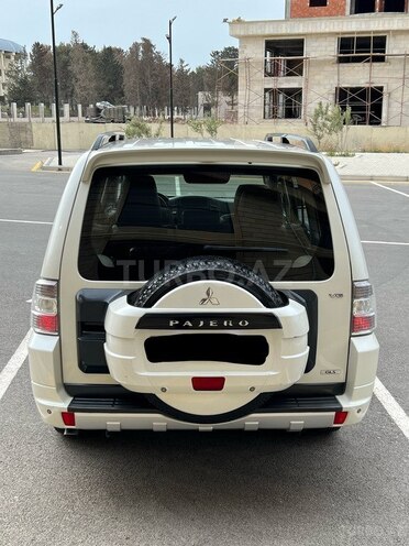Mitsubishi Pajero 2009, 161,000 km - 3.5 л - Sumqayıt