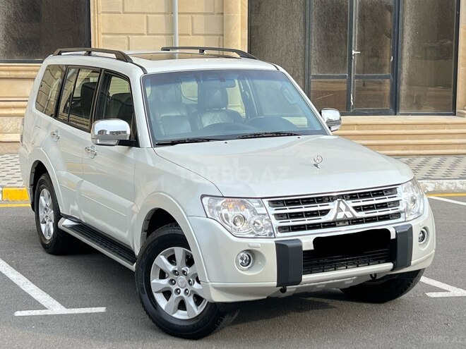 Mitsubishi Pajero 2009, 161,000 km - 3.5 л - Sumqayıt