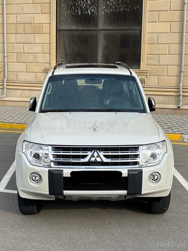 Mitsubishi Pajero 2009, 161,000 km - 3.5 л - Sumqayıt
