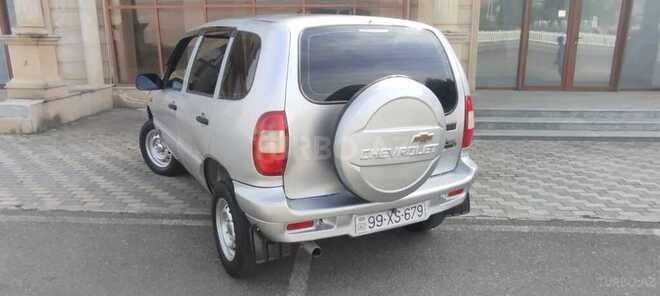 Chevrolet Niva 2003, 274,000 km - 1.7 л - İsmayıllı