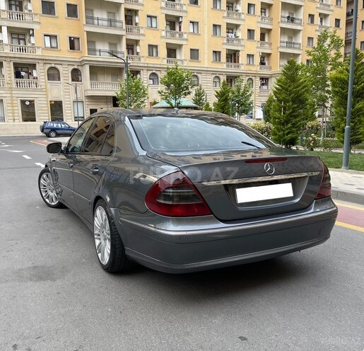 Mercedes E 220 2007, 231,000 km - 2.2 l - Sumqayıt