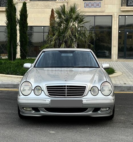 Mercedes E 240 2000, 328,000 km - 2.6 l - Bakı