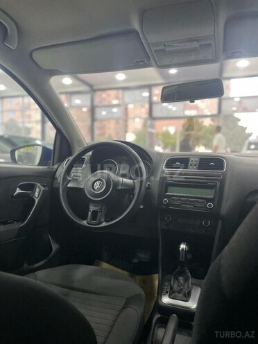 Volkswagen Polo 2011, 184,000 km - 1.4 l - Sumqayıt