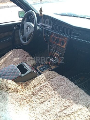 Mercedes 190 1992, 253,698 km - 1.8 л - Bakı