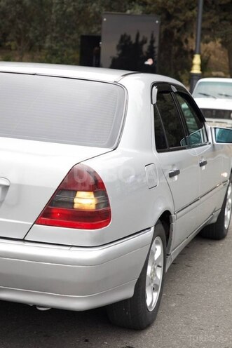 Mercedes C 200 1998, 300,000 km - 2.0 l - Bakı