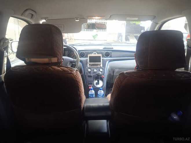 Mitsubishi Airtrek 2002, 258,000 km - 2.0 l - Yevlax