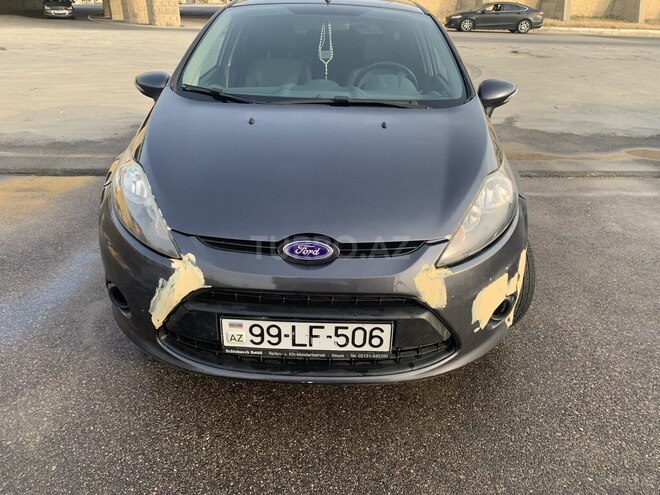 Ford Fiesta 2010, 200,000 km - 1.4 l - Bakı