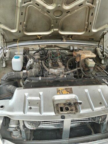 GAZ 3110 2004, 28,000 km - 2.3 l - Göyçay
