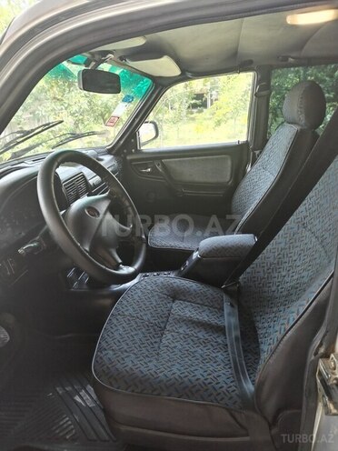 GAZ 3110 2004, 28,000 km - 2.3 l - Göyçay