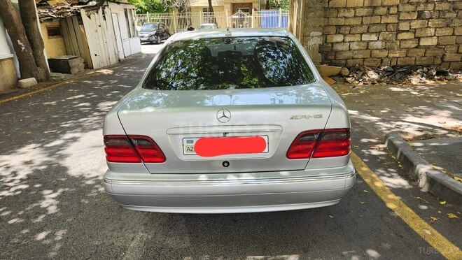Mercedes E 240 2000, 256,000 km - 2.4 l - Bakı
