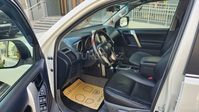 Toyota Prado 2010, 186,000 km - 2.7 l - Bakı
