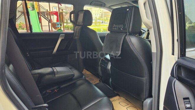 Toyota Prado 2010, 186,000 km - 2.7 l - Bakı