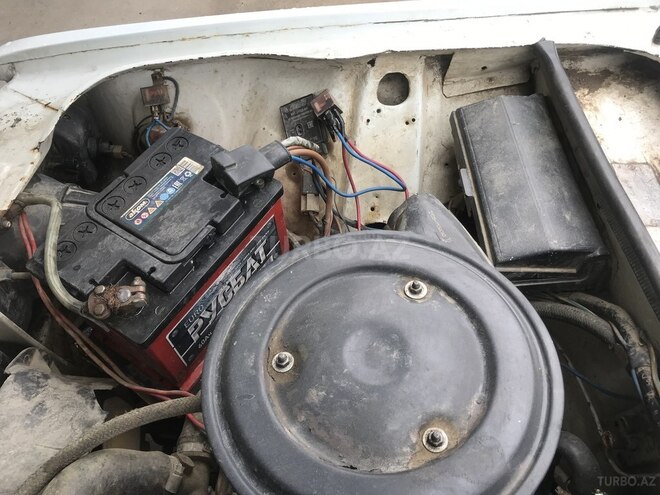 LADA (VAZ) 2107 1985, 10,000 km - 1.6 l - Salyan