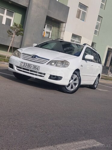 Toyota Corolla 2006, 325,000 km - 1.4 l - Bakı