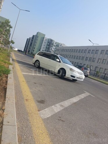 Toyota Corolla 2006, 325,000 km - 1.4 l - Bakı