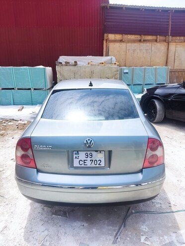 Volkswagen Passat 2004, 380,000 km - 1.8 л - Bakı