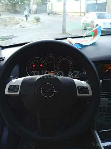 Opel Astra 2008, 208,000 km - 1.3 л - Bakı