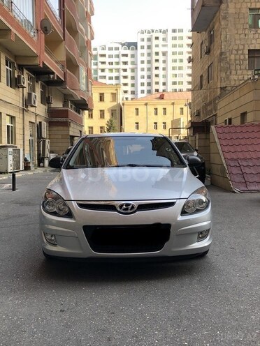 Hyundai i30 2010, 215,000 km - 1.6 l - Bakı