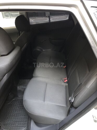 Hyundai i30 2010, 215,000 km - 1.6 l - Bakı