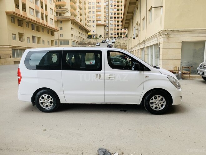Hyundai H-1 2014, 198,529 km - 2.5 л - Bakı