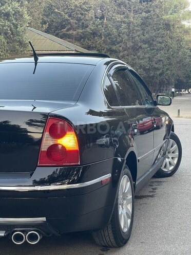 Volkswagen Passat 2003, 235,684 km - 1.8 л - Sumqayıt