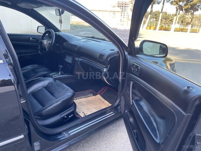 Volkswagen Passat 2003, 235,684 km - 1.8 л - Sumqayıt