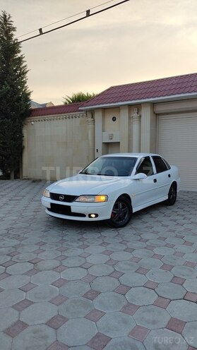 Opel Vectra 1999, 328,139 km - 1.8 л - Sumqayıt