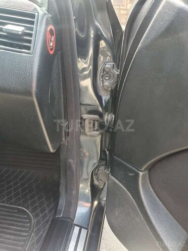 Mercedes C 200 2000, 217,000 km - 2.0 l - Bakı