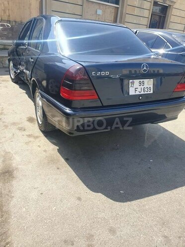 Mercedes C 200 2000, 217,000 km - 2.0 l - Bakı